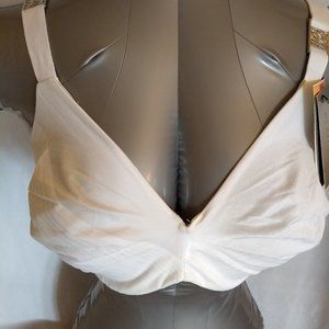Bali Platinum Underwire Bra 38DD White